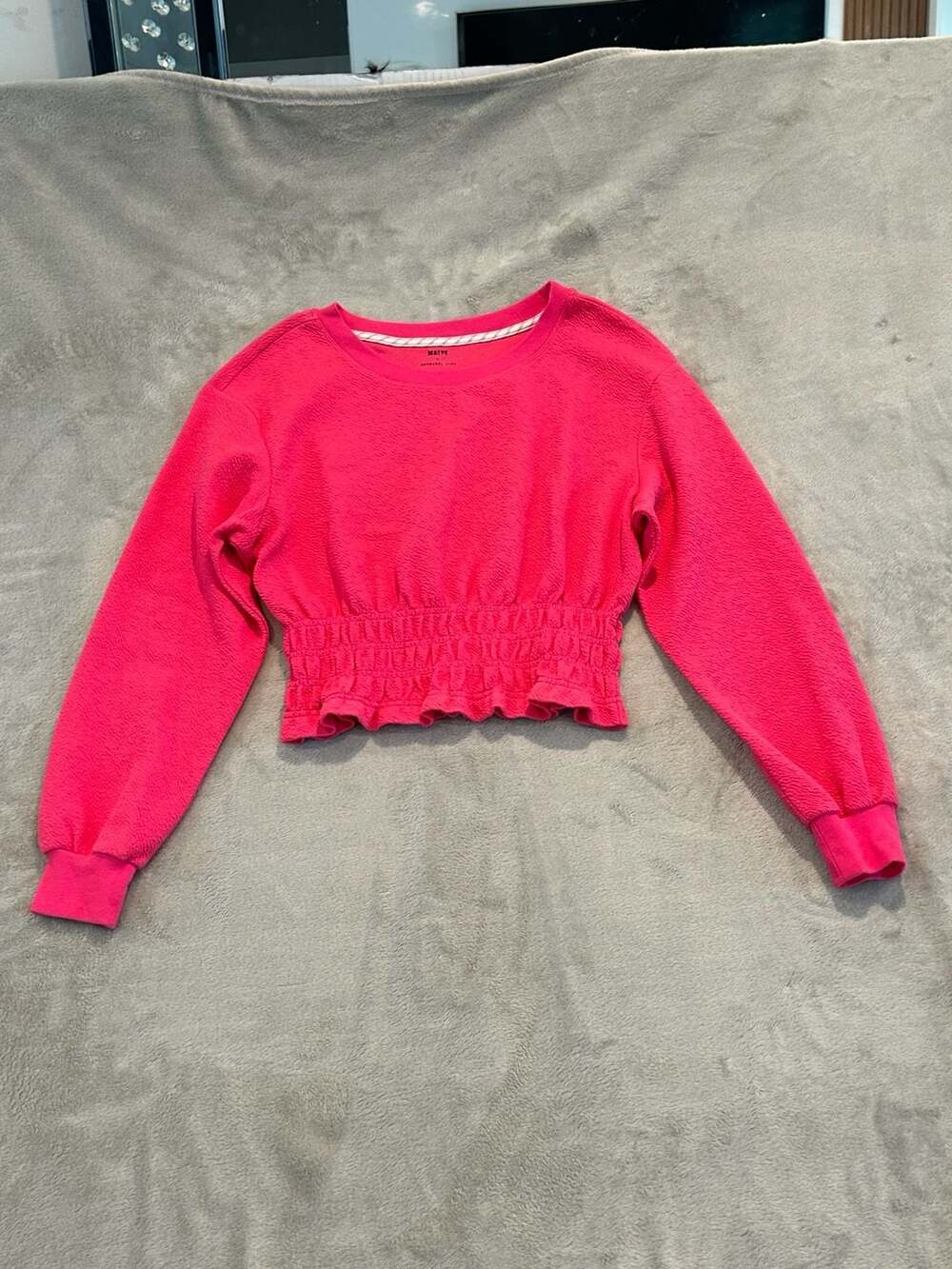 Maeve by Anthropologie Smocked Cropped Sweatshirt Size Small Hot Pink
